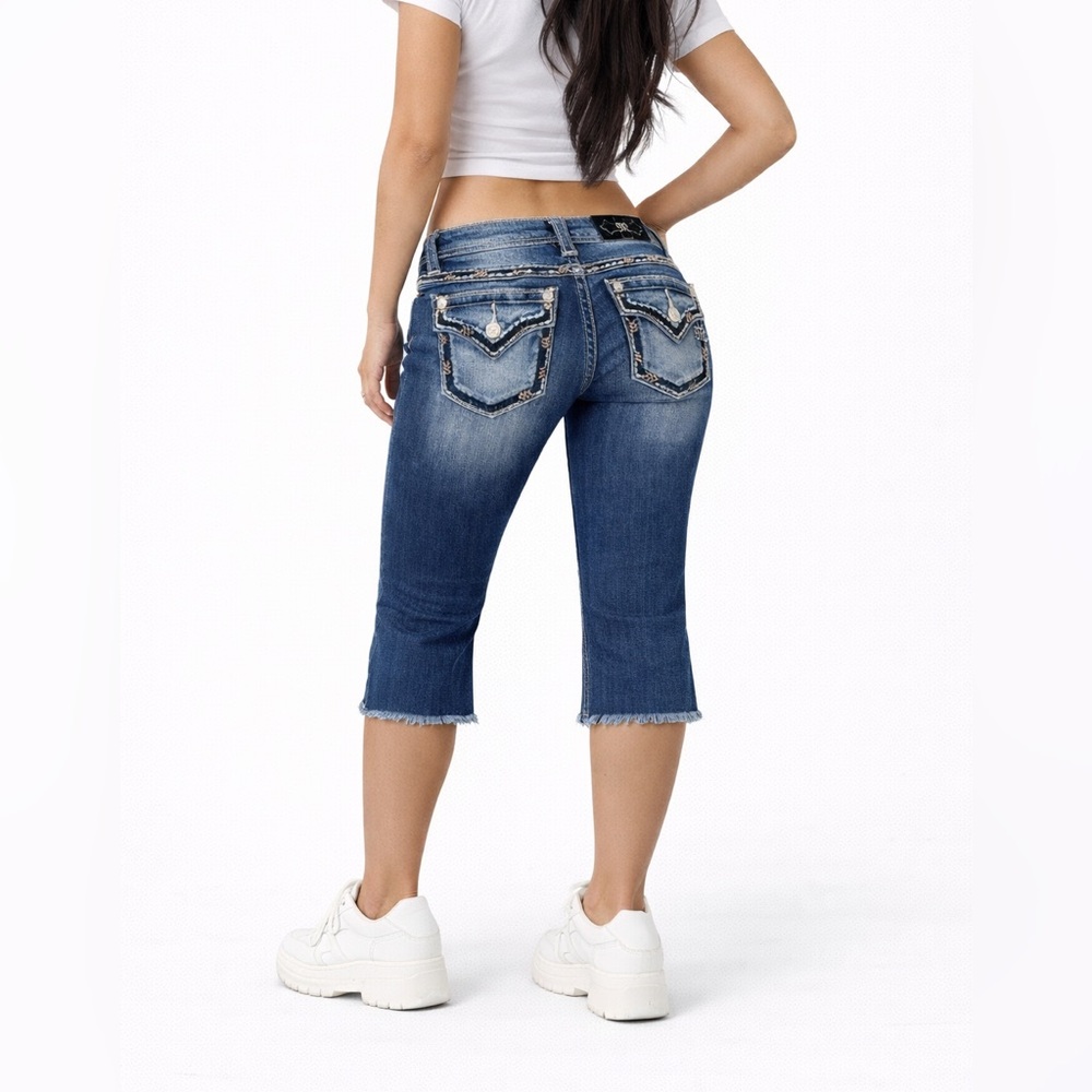 Y2K Miss Me Low Rise Capri Jeans Blue Size 30